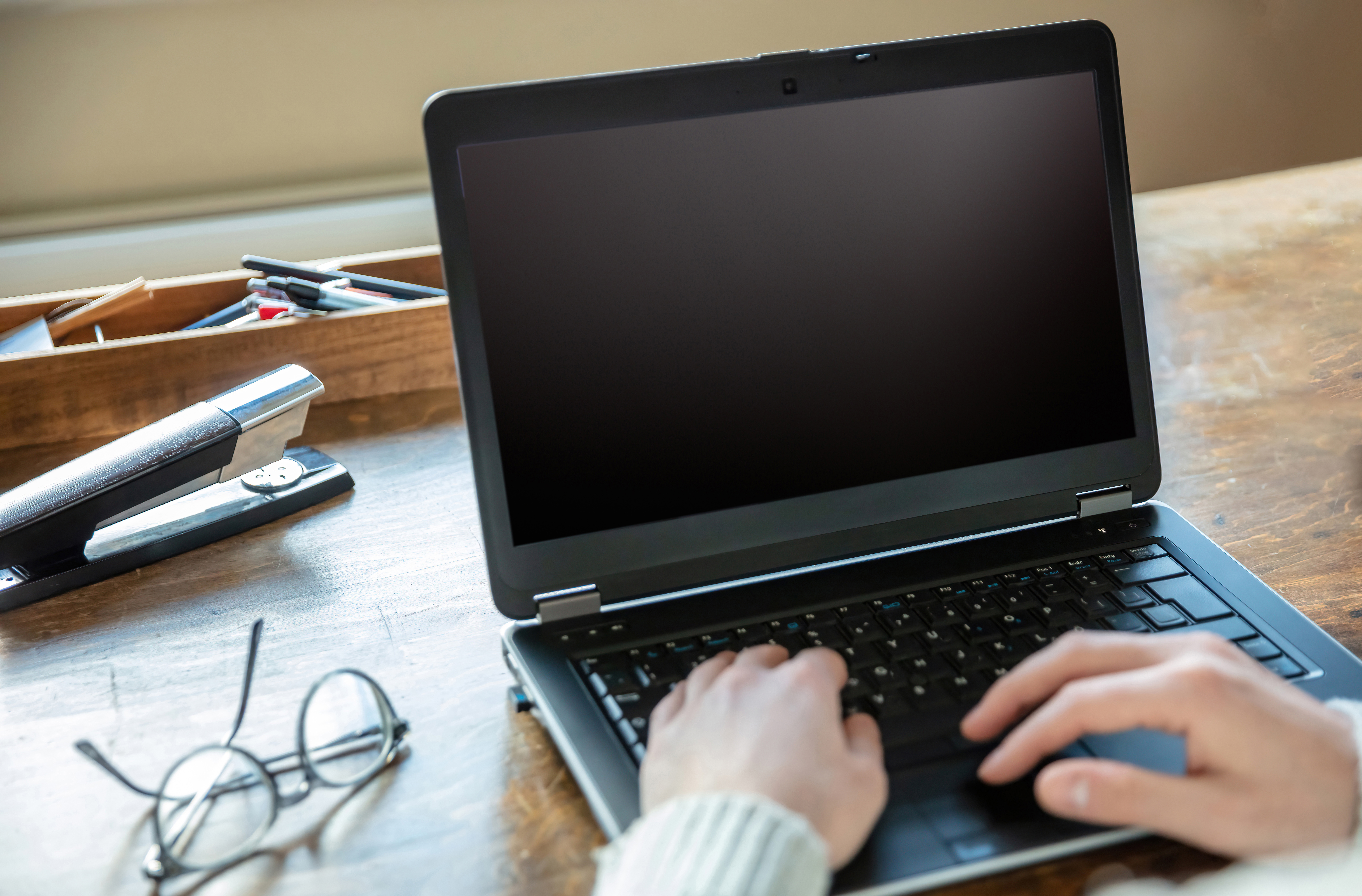 Laptop and MacBook repair service for Balham and SW12 residents