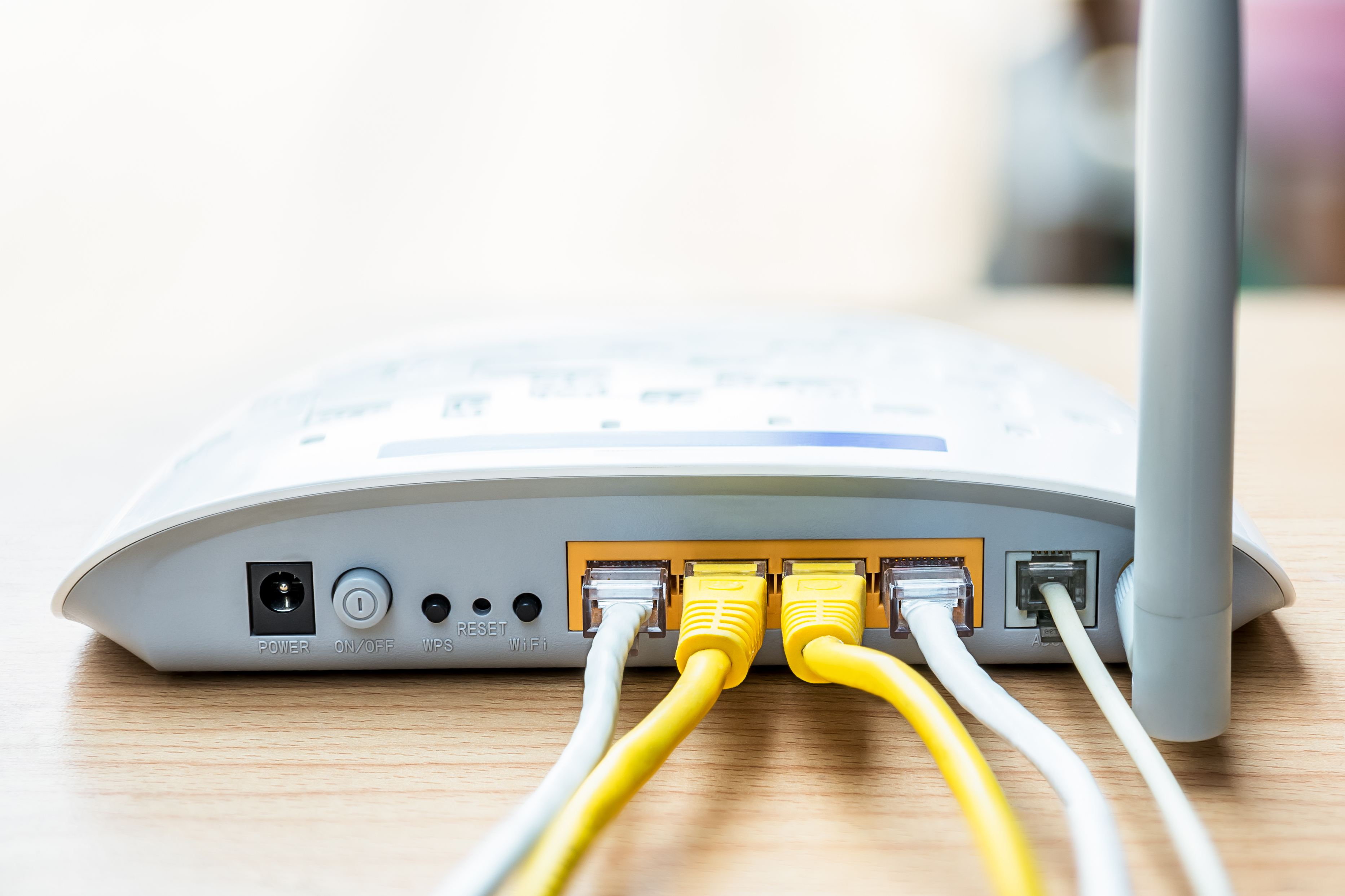 Home Wi-Fi troubleshooting guide for recurring internet dropouts